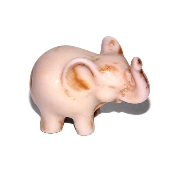 Mini duci elefánt halcsont gyanta figura 3 színben
